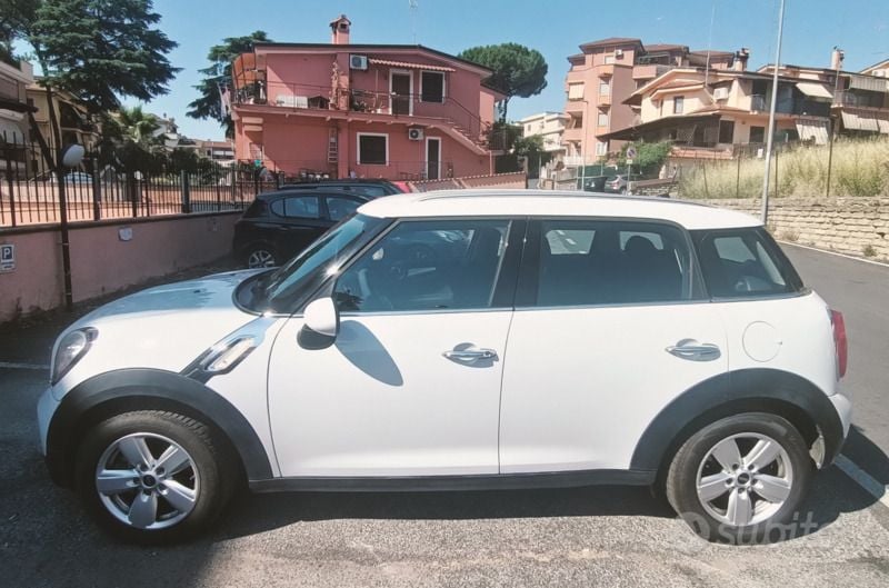 Usata Mini Cooper D 111 CV (81 kW) 2014 Bianco Utilitaria