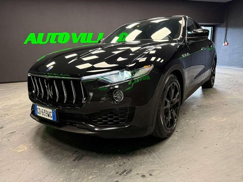 Usata Maserati Levante 250 CV (183 kW) 2021 Nero SUV