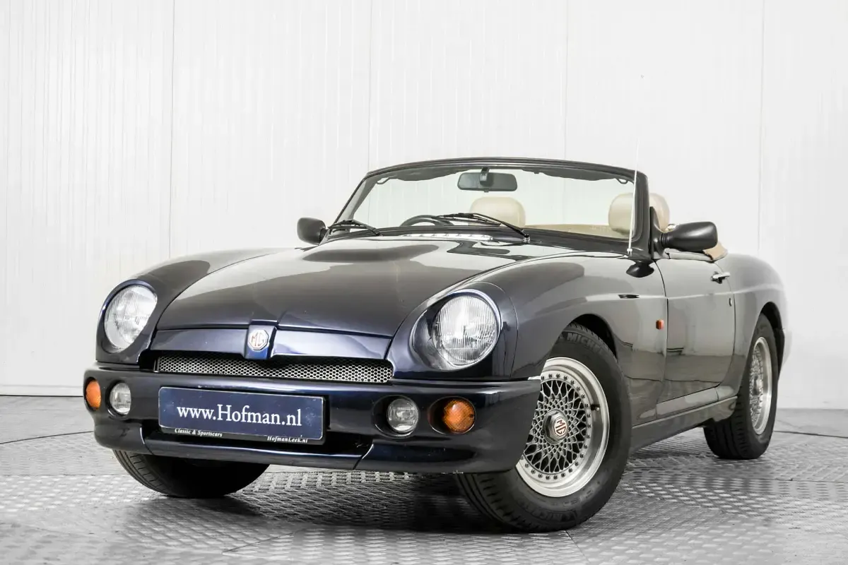 Usata MG RV8 192 CV (141 kW) 1993 Blu Cabrio