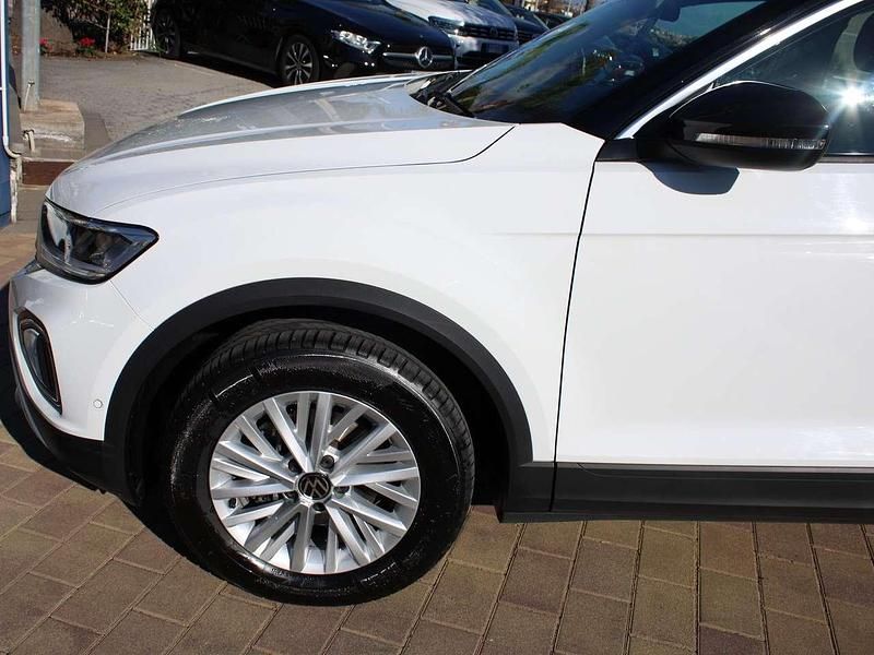 Usata VW T-Roc Life 110 CV (80 kW) 2023 Bianco SUV