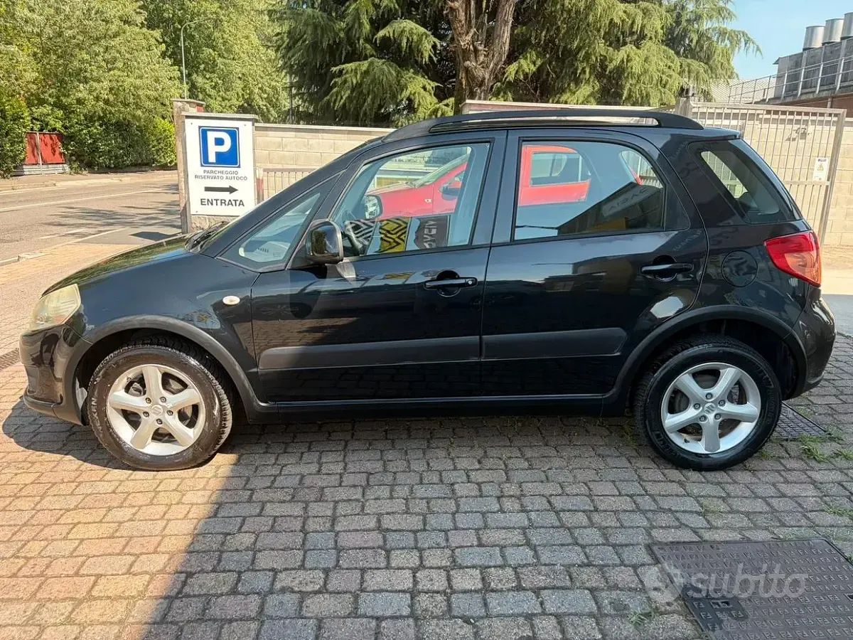 Usata Suzuki SX4 107 CV (78 kW) 2008 Nero SUV