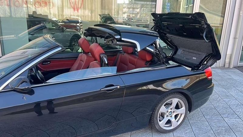 Usata BMW 325 Cabriolet 197 CV (144 kW) 2007 Zaffiro Cabrio