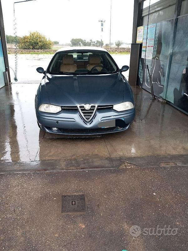 Usata Alfa Romeo 156 150 CV (110 kW) 2002 Grigio Berlina