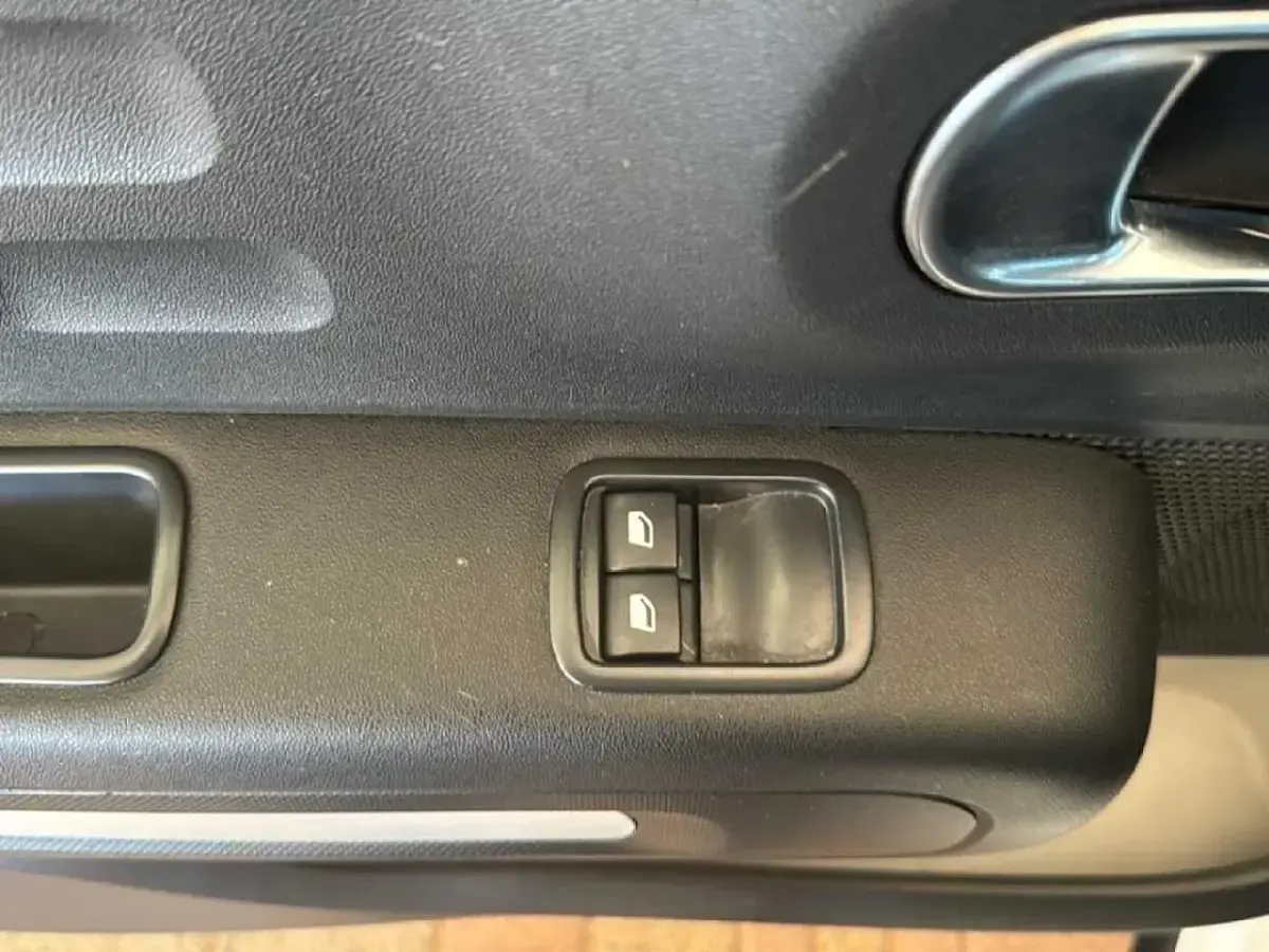 Usata Citroën C3 PureTech 83 CV (61 kW) 2022 Bianco Utilitaria