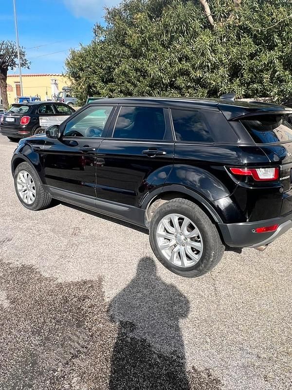 Usata Land Rover Range Rover evoque 2016 Nero SUV