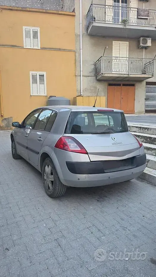 Usata Renault Mégane 2005 Grigio Berlina