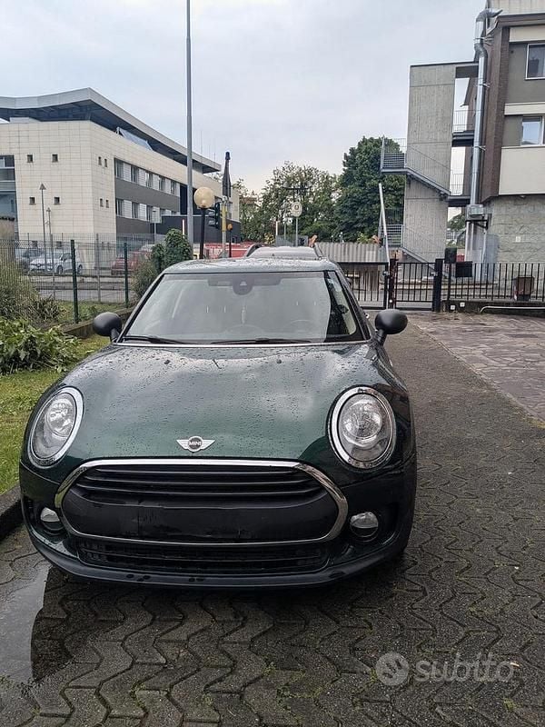 Usata Mini One D Clubman 116 CV (85 kW) 2016 Verde Station wagon