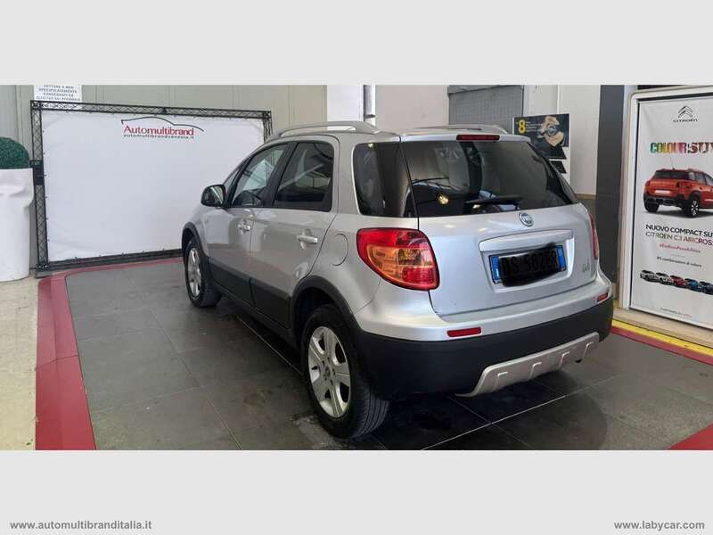 Usata Fiat Sedici 120 CV (88 kW) 2008 Grigio SUV