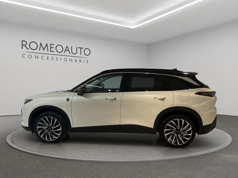 Nuova Tiger Six 176 CV (129 kW) 2026 Bianco / tetto nero SUV