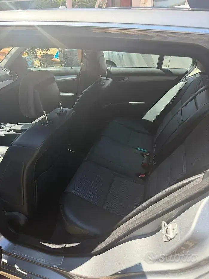 Begagnad Mercedes C220 170 HK (125 kW) 2012 Grå Kombi