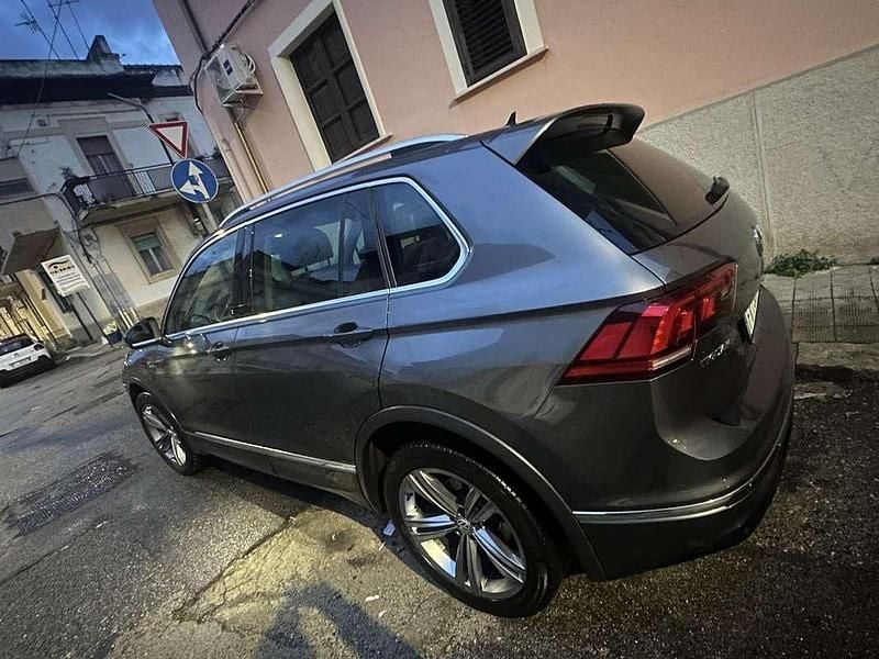 Usata VW Tiguan R-line 177 CV (130 kW) 2019 SUV
