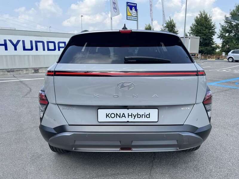 Usata Hyundai Kona 141 CV (103 kW) 2024 Grigio SUV