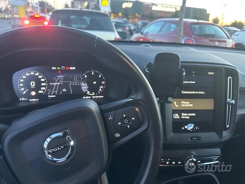 Usata Volvo XC40 150 CV (110 kW) 2019 Nero SUV