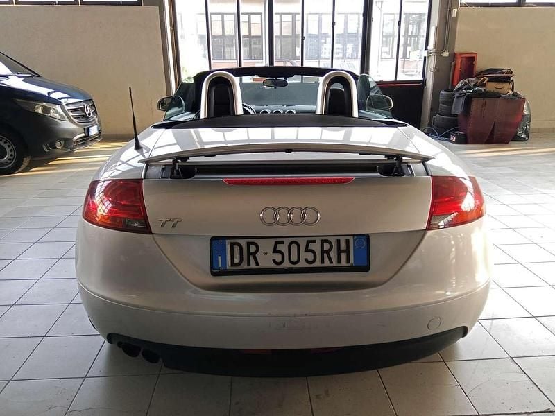 Usata Audi TT Roadster Advanced Plus 200 CV (147 kW) 2008 Argento Cabrio
