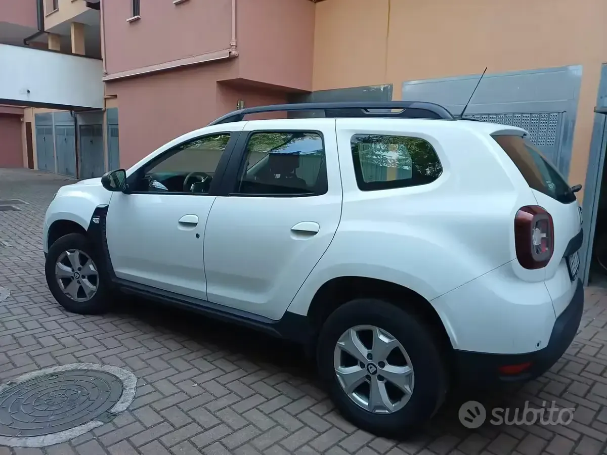 Usata Dacia Duster Comfort 114 CV (83 kW) 2018 Bianco SUV
