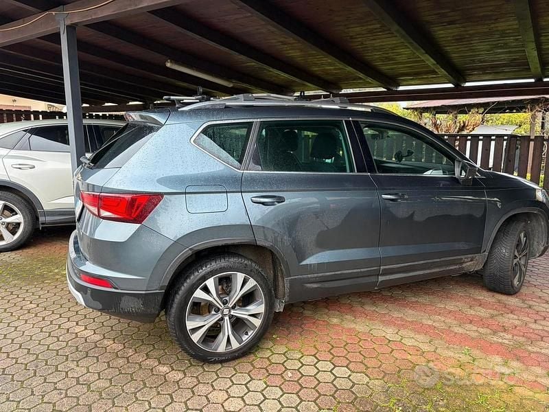 Usata Seat Ateca 115 CV (84 kW) 2018 Grigio SUV