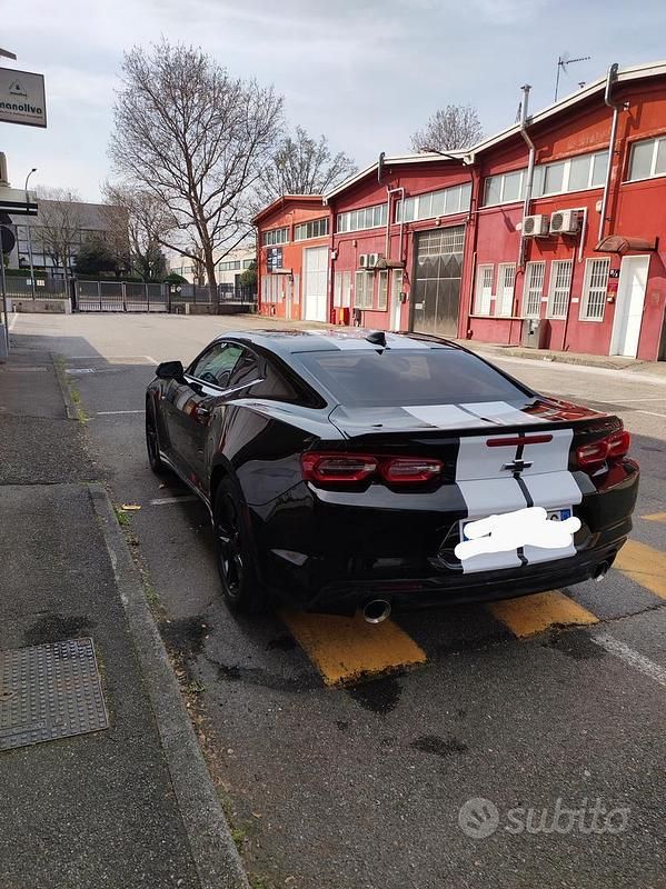 Nero Usata 2019 Chevrolet Camaro Coupé | 45.000 € - Immagine 1/4