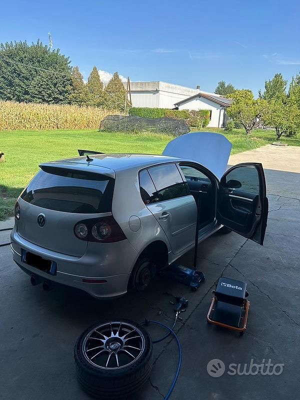 Usata VW Golf IV R 2006 Grigio Berlina
