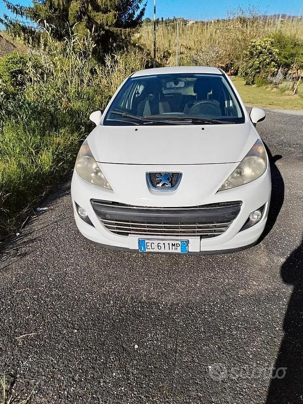 Usata Peugeot 207 2010 Bianco Berlina
