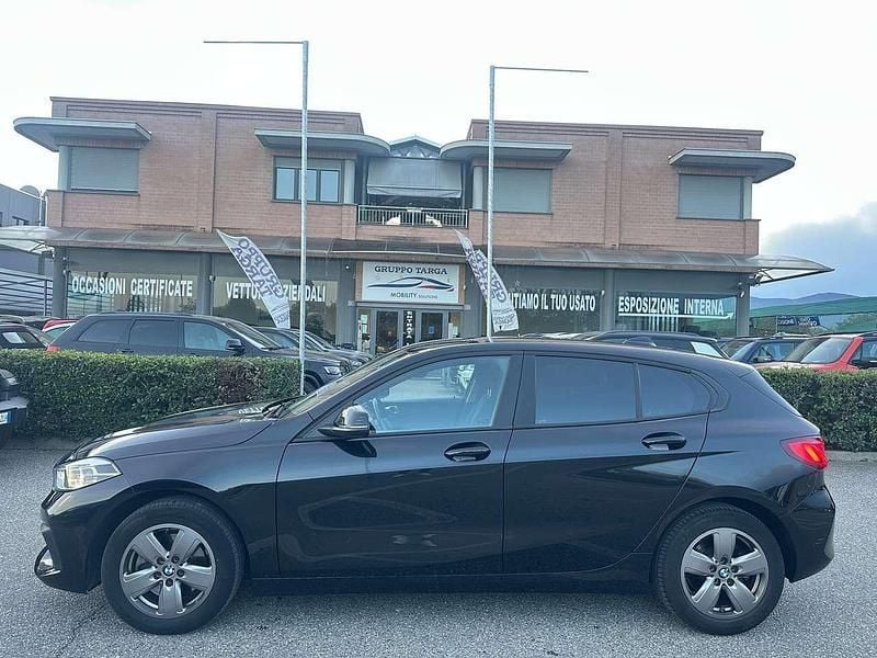 Usata BMW 118 Advantage 136 CV (100 kW) 2022 Nero Utilitaria