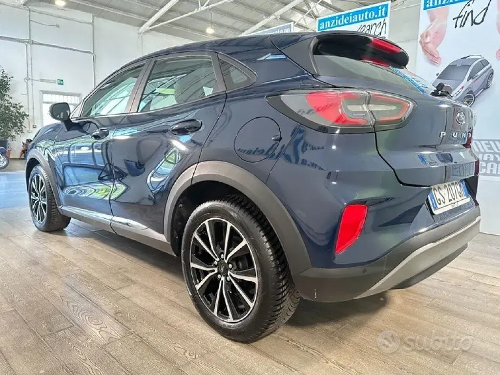 Usata Ford Puma Titanium 125 CV (91 kW) 2023 Blu pastello SUV