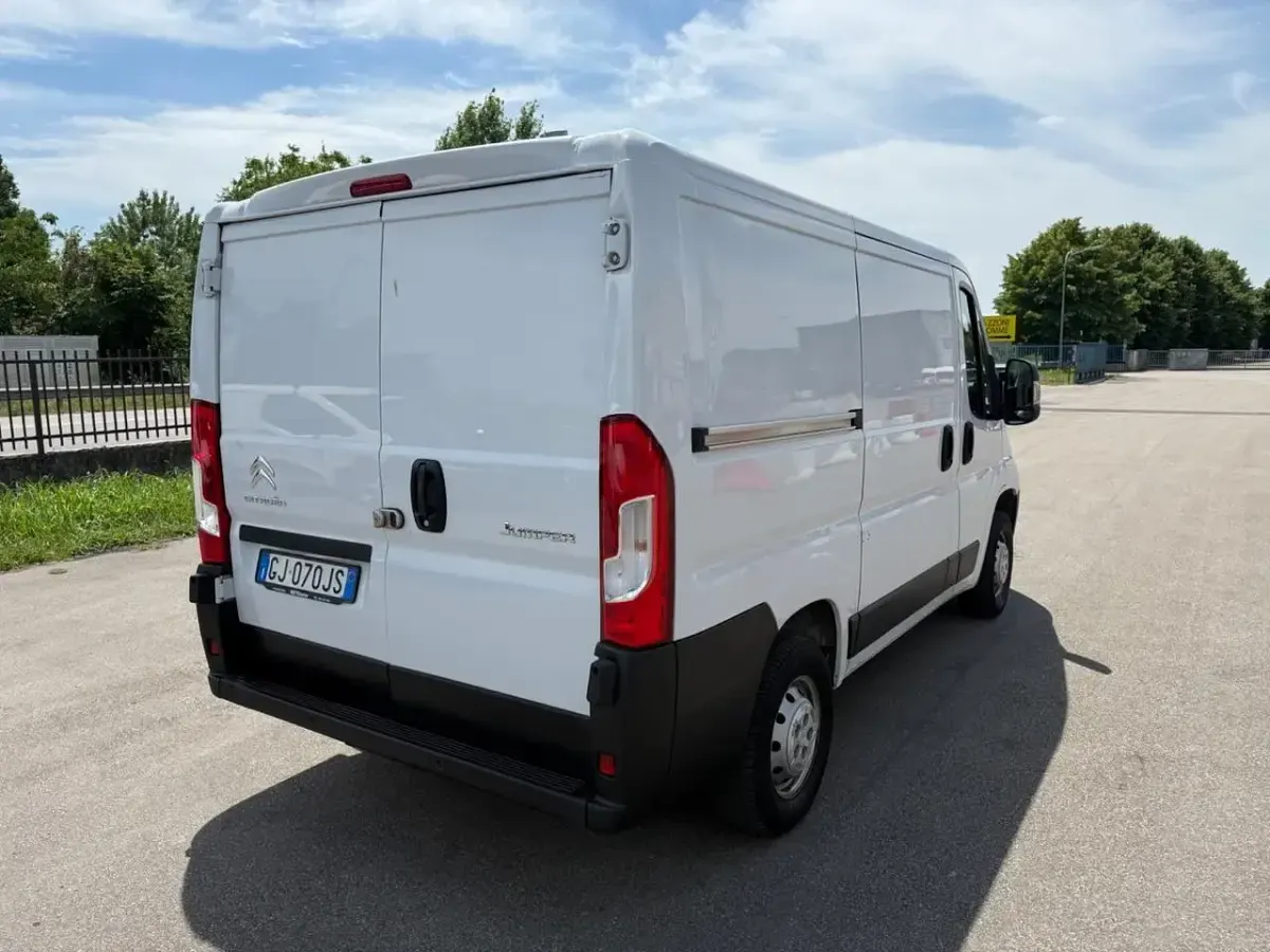 Usata Citroën Jumper 120 CV (88 kW) 2022 Bianco Monovolume
