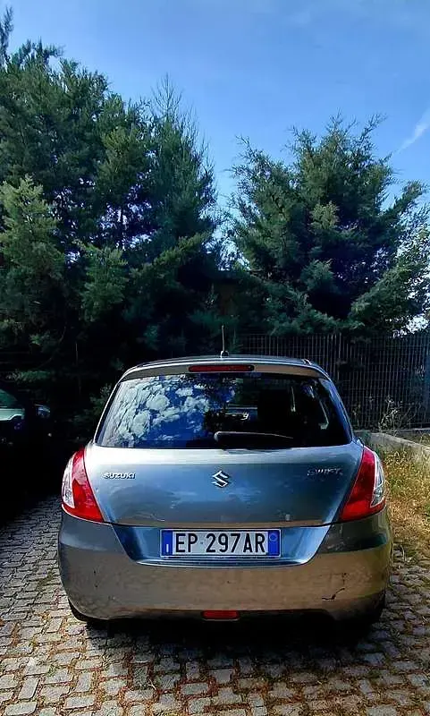 Usata Suzuki Swift 75 CV (55 kW) 2014 Grigio Utilitaria