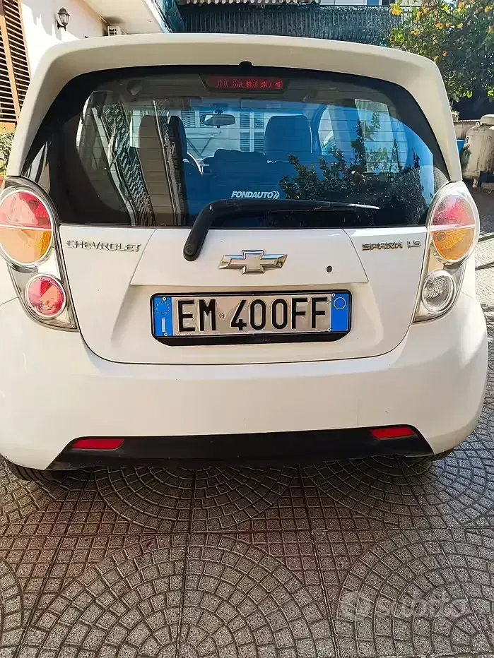 Usata Chevrolet Spark 68 CV (50 kW) 2012 Bianco Utilitaria