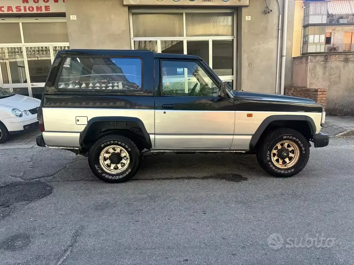Usata Nissan Patrol 90 CV (66 kW) 1990 Nero SUV