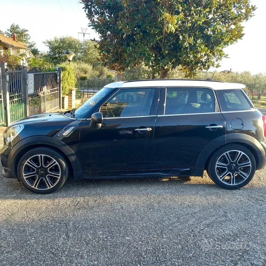 Usata Mini Countryman 143 CV (105 kW) 2014 Nero SUV