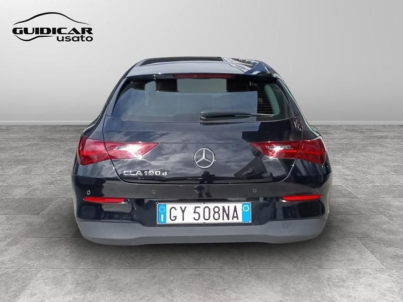 Usata Mercedes CLA180 Shooting Brake Advanced 116 CV (85 kW) 2025 Nero Station wagon
