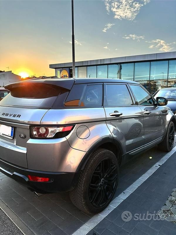 Usata Land Rover Range Rover evoque Dynamic 190 CV (139 kW) 2012 Grigio SUV