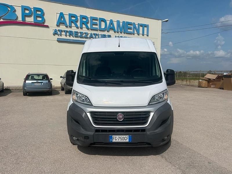 Usata Fiat Ducato 33 130 CV (95 kW) 2016 Bianco Furgone