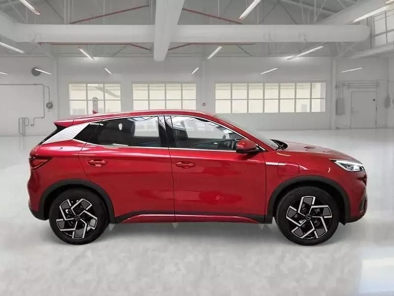 Usata BYD Atto 3 Comfort 64 kW (88 CV) 2024 Rosso SUV