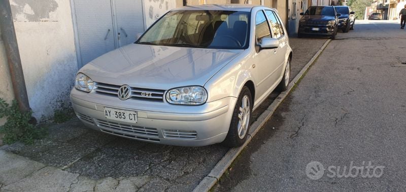 Usata VW Golf IV GTI 150 CV (110 kW) 1998 Utilitaria