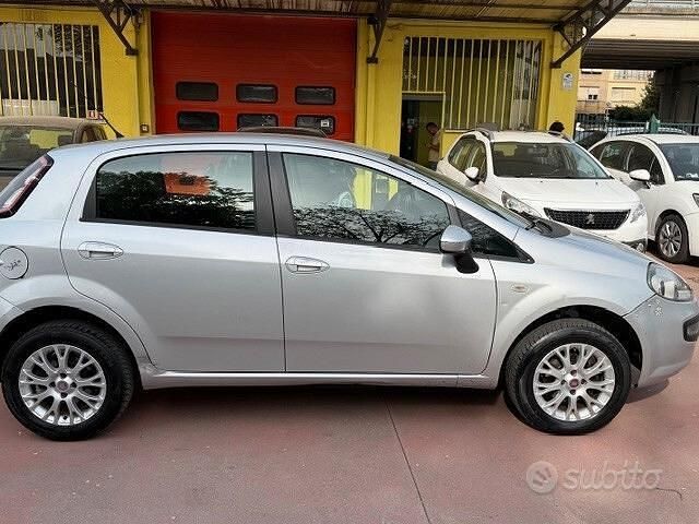 Brugt Fiat Punto Pop 78 HK (57 kW) 2012 Grå Hatchback
