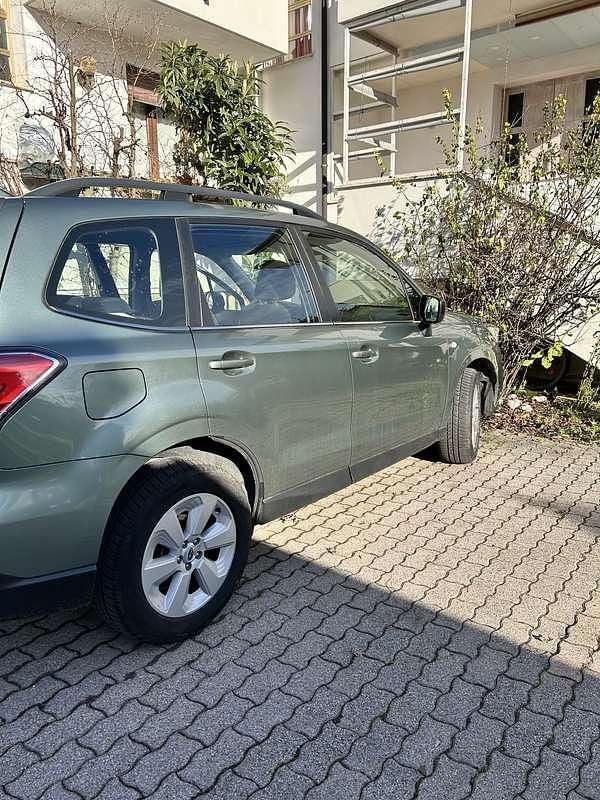 Usata Subaru Forester Style 147 CV (108 kW) 2016 SUV