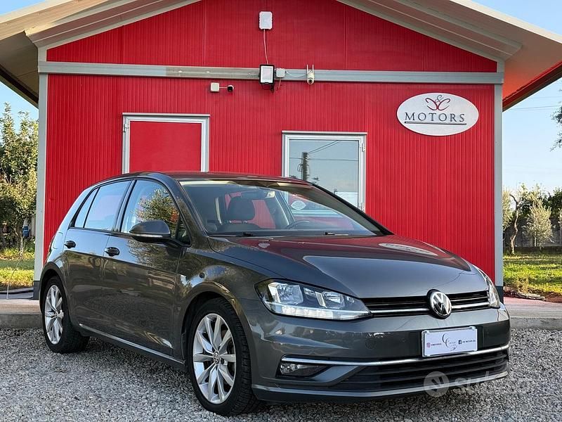 Usata VW Golf VII Executive 115 CV (84 kW) 2018 Grigio Berlina