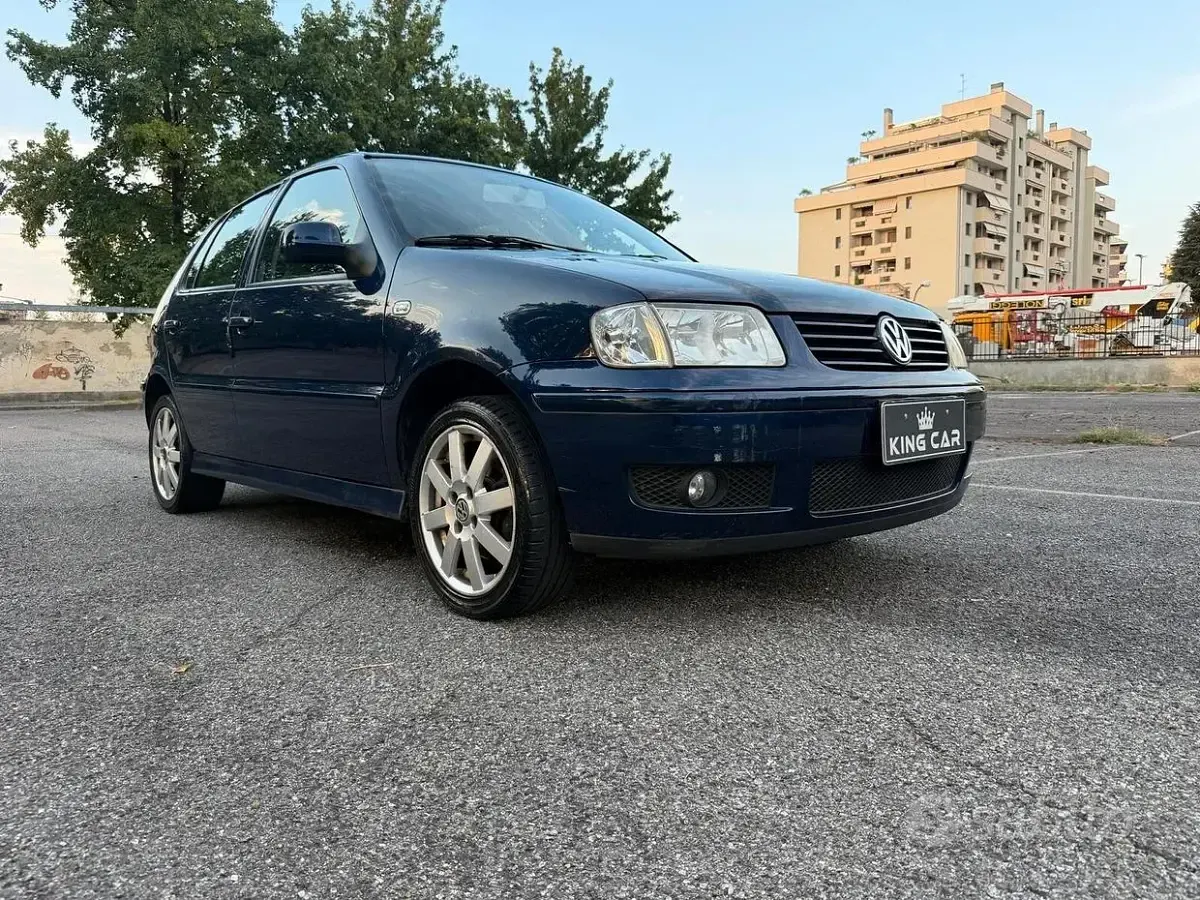 Usata VW Polo Highline 75 CV (55 kW) 2001 Blu Utilitaria