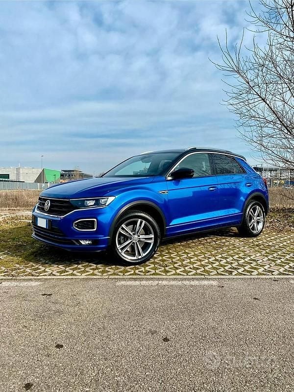 Usata VW T-Roc R-line 2019 Blu SUV