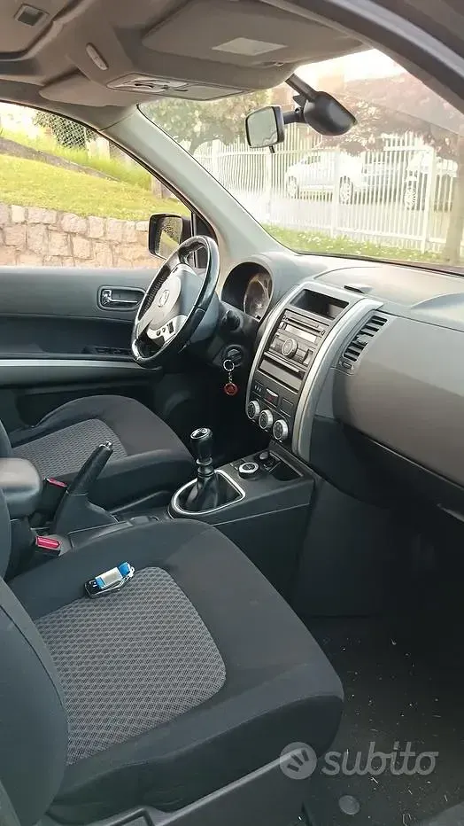 Usata Nissan X-Trail 150 CV (110 kW) 2007 Nero SUV