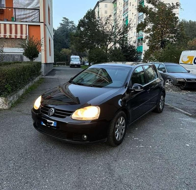 Usata VW Golf VI 102 CV (75 kW) 2008 Nero Utilitaria