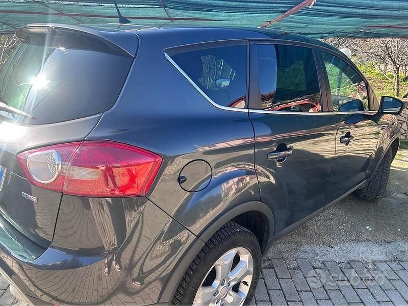 Usata Ford Kuga 136 CV (100 kW) 2008 SUV
