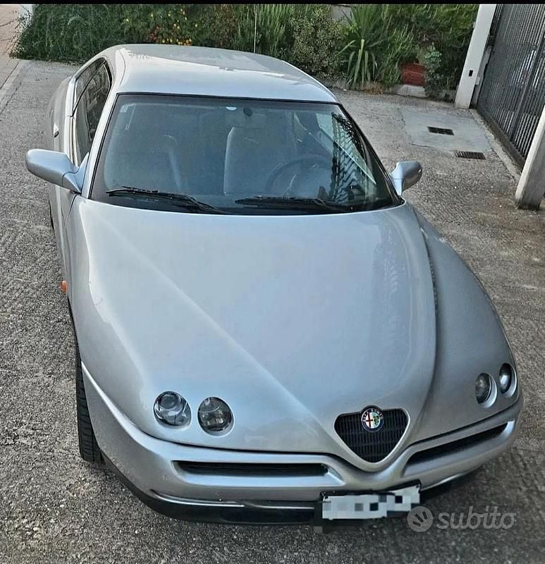 Usata Alfa Romeo GTV 150 CV (110 kW) 1997 Grigio Coupé