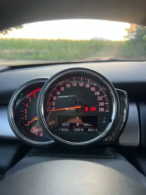 Usata Mini Cooper Coupé Hype 116 CV (85 kW) 2018 Coupé