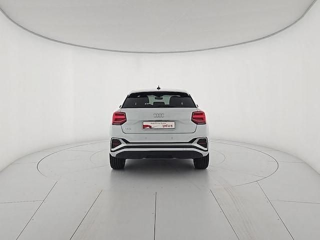 Usata Audi Q2 S-Line 150 CV (110 kW) 2025 Bianco ghiaccio metallizzato SUV