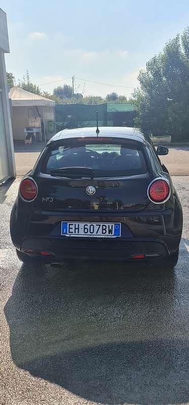 Usata Alfa Romeo MiTo Progression 105 CV (77 kW) 2011 Nero Utilitaria
