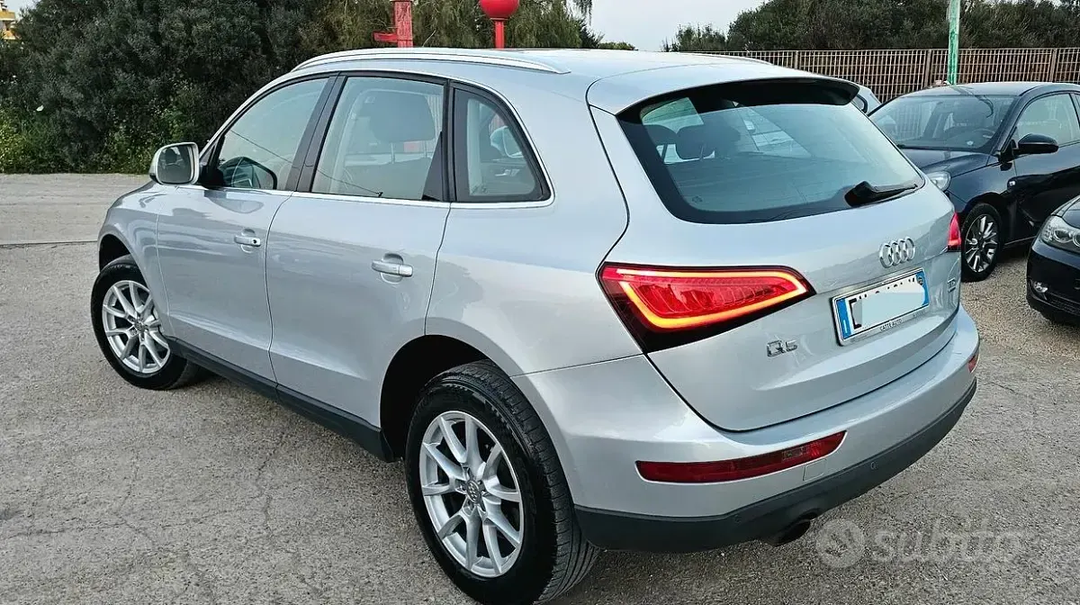 Usata Audi Q5 Advanced 177 CV (130 kW) 2014 Grigio SUV