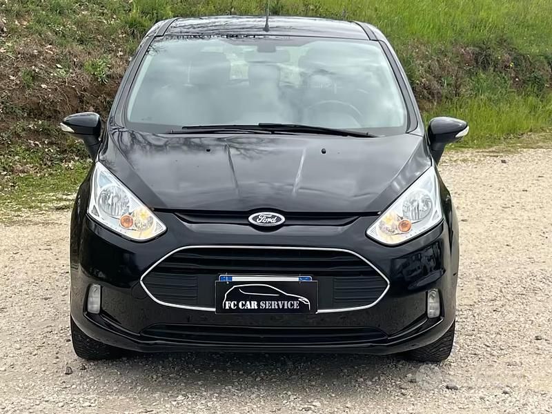 Usata Ford B-MAX 90 CV (66 kW) 2017 Nero Monovolume