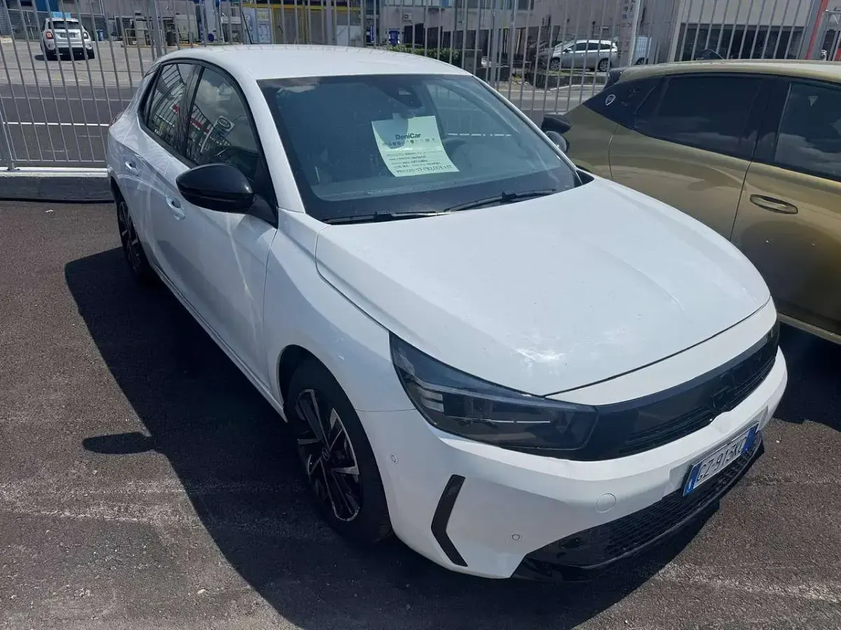 Usata Opel Corsa S 101 CV (74 kW) 2025 Bianco Utilitaria